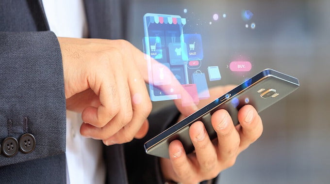 درآمد فروشگاه اینترنتی چقدر است؟ 100 میلیون؟